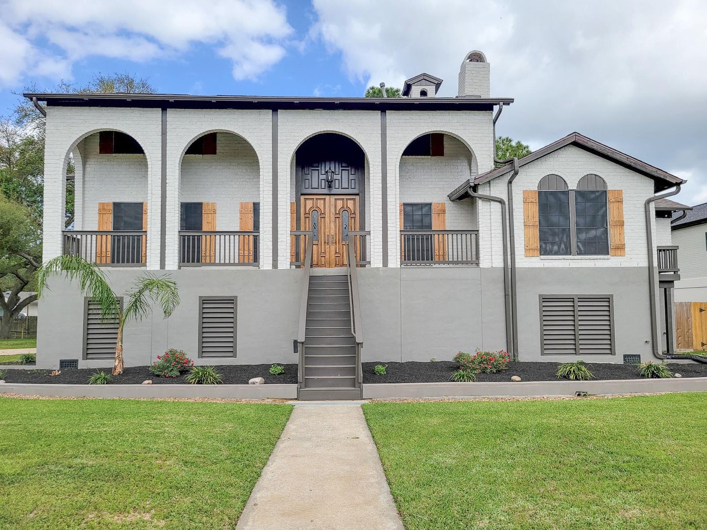 HOUSTON House: 18603 POINT LOOKOUT DRIVE