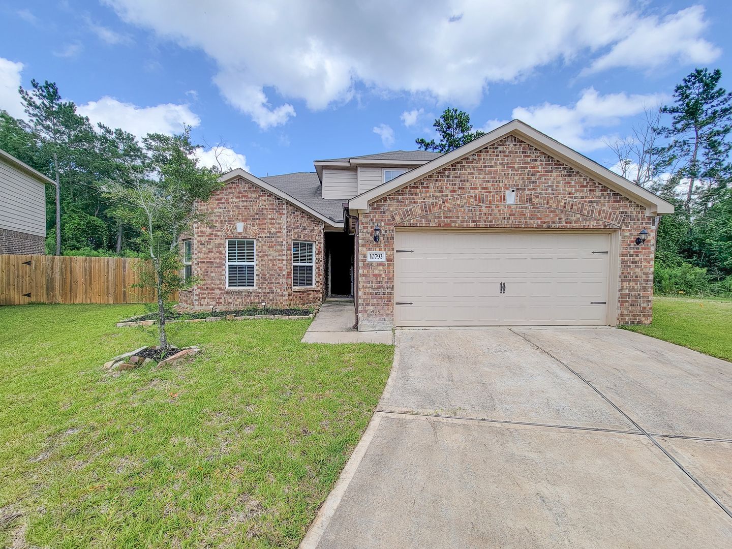 CLEVELAND House: 10793 CASTLE ROCK DRIVE