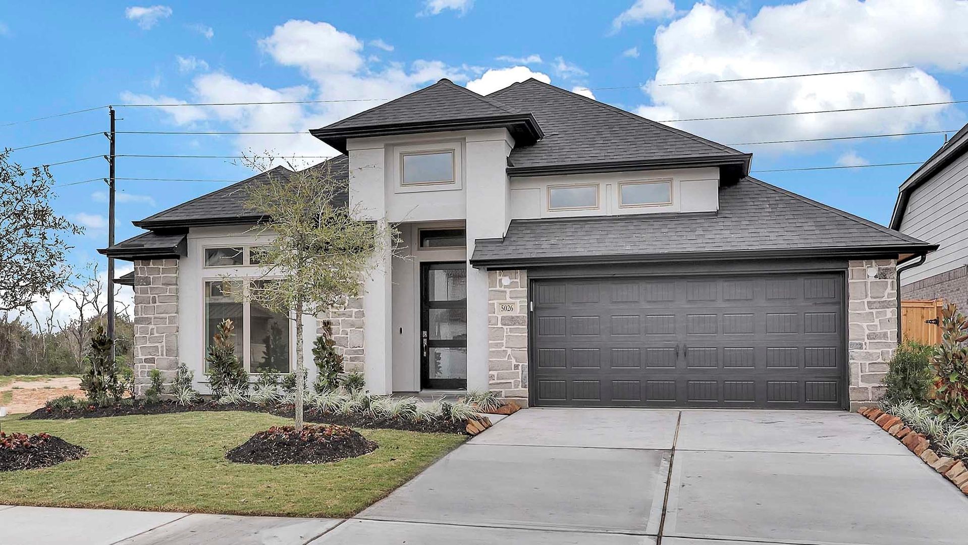 FULSHEAR House: 5026 ALBANY SHORES LANE