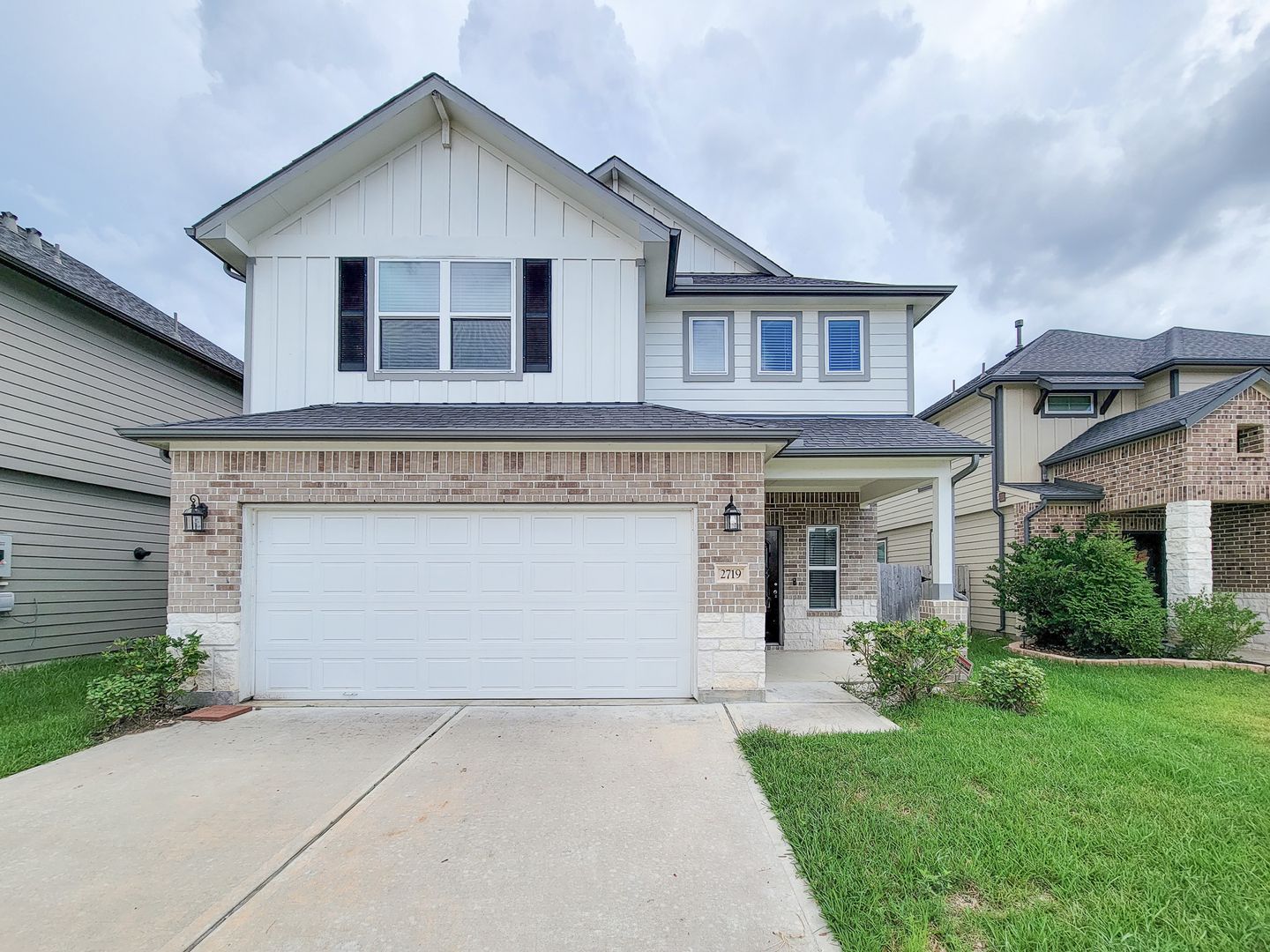 FRESNO House: 2719 OAKLEAF ASH LANE