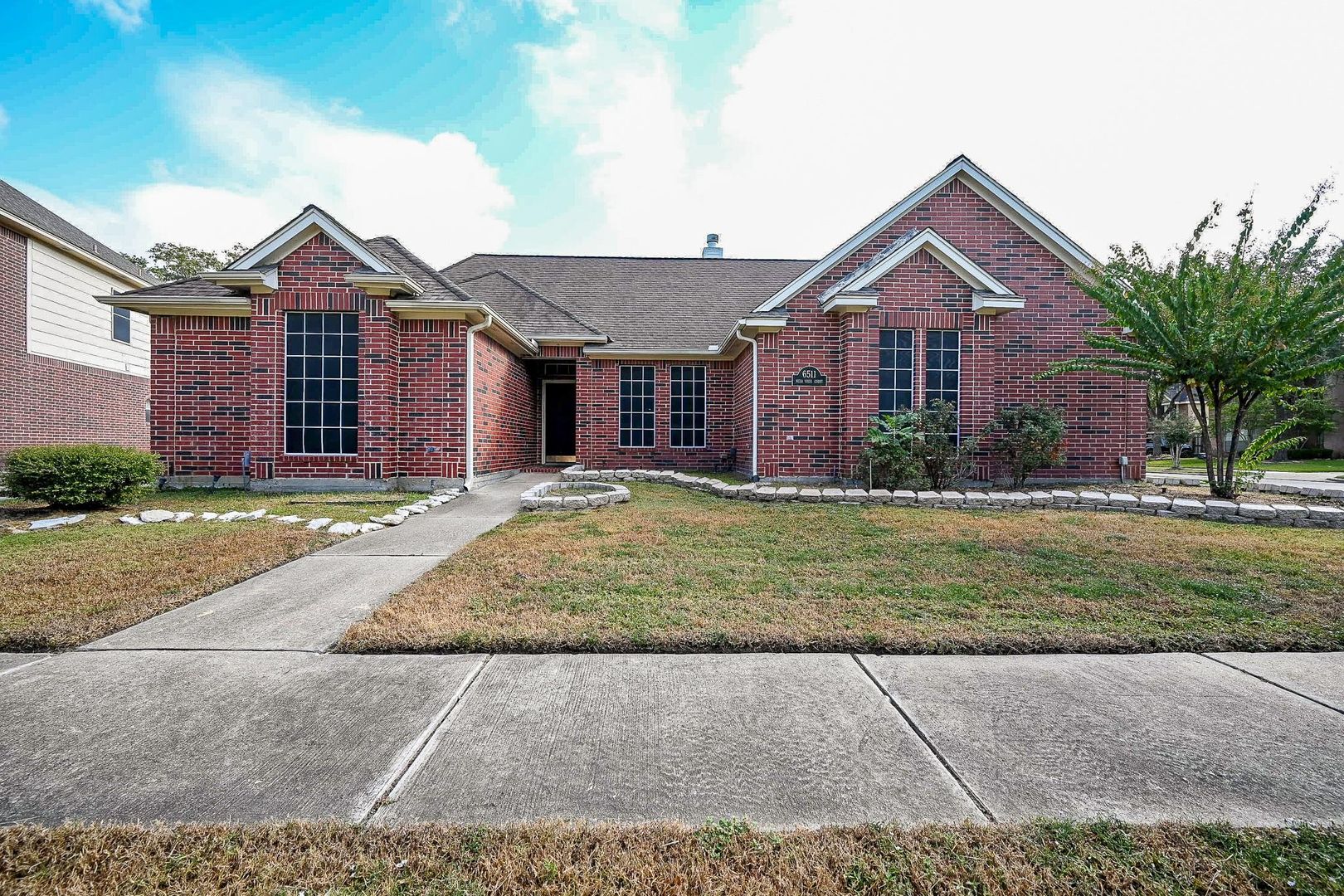 HOUSTON House: 6511 MESA VISTA COURT