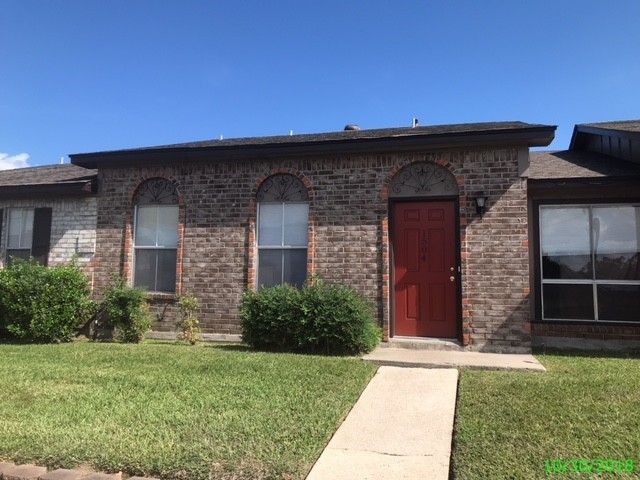 BAYTOWN House: 1504 BEAUMONT RD