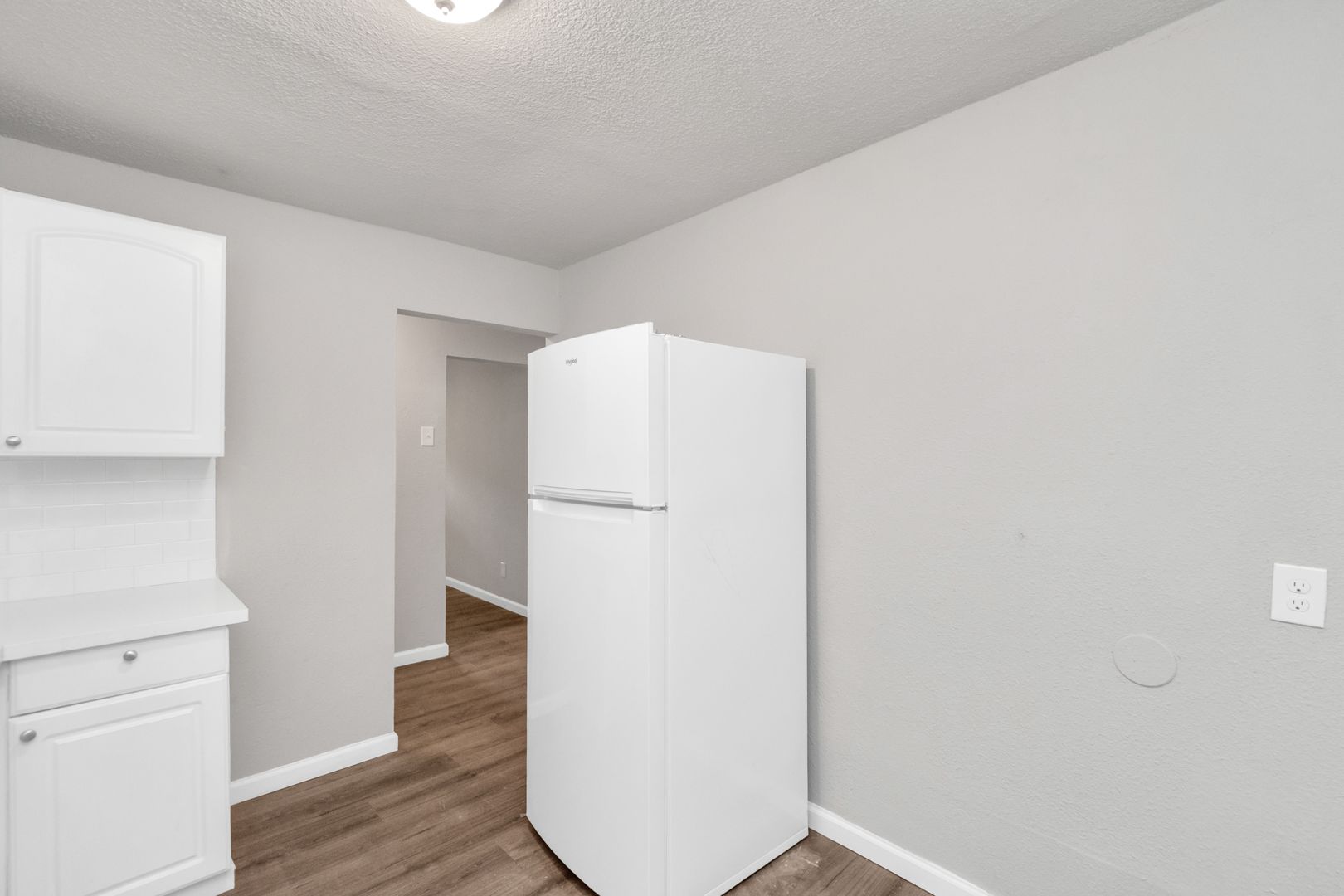 HOUSTON House: 3655 SEABROOK STREET #6
