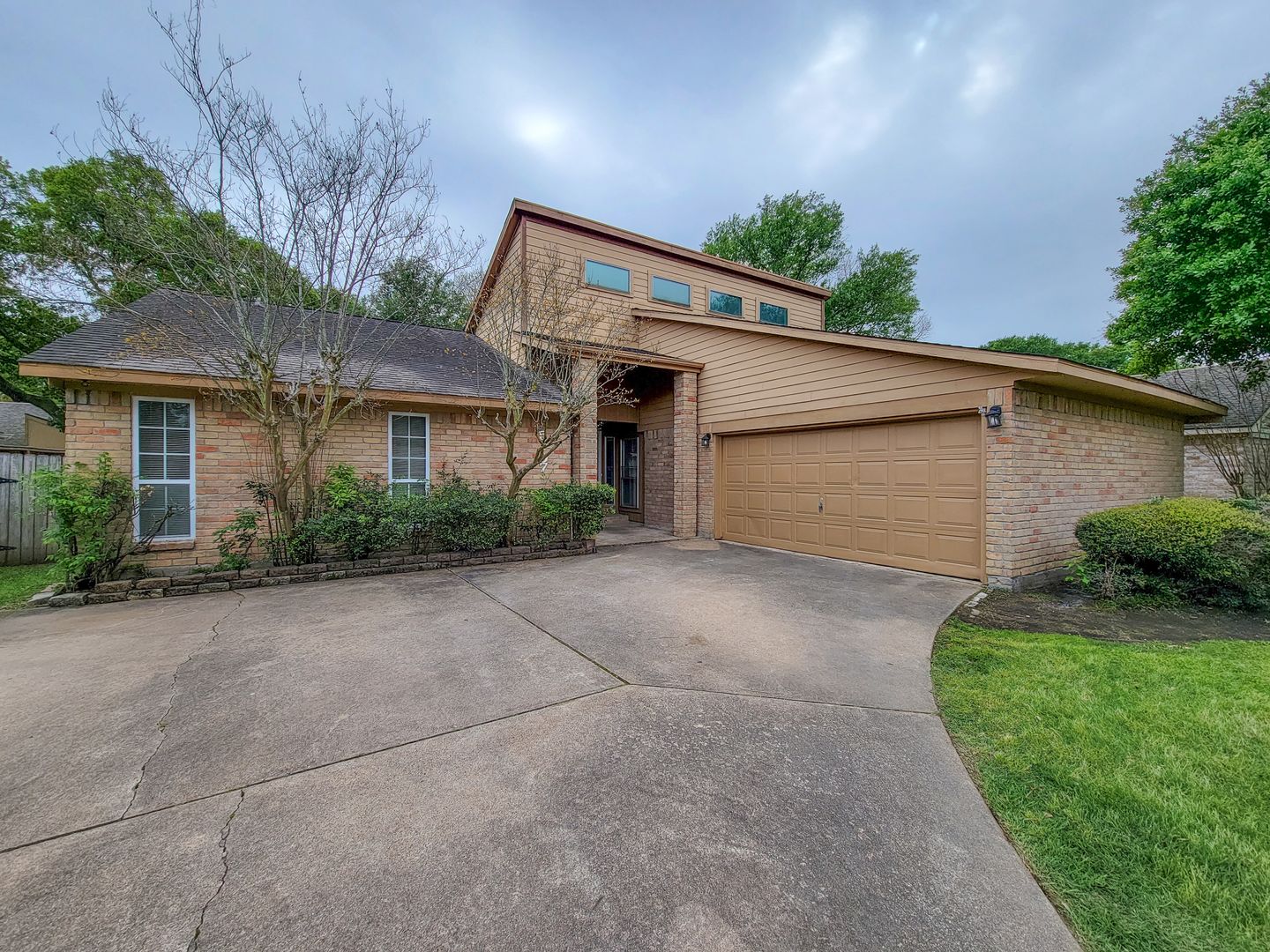 HOUSTON House: 5107 PRAIRIE CREEK DRIVE