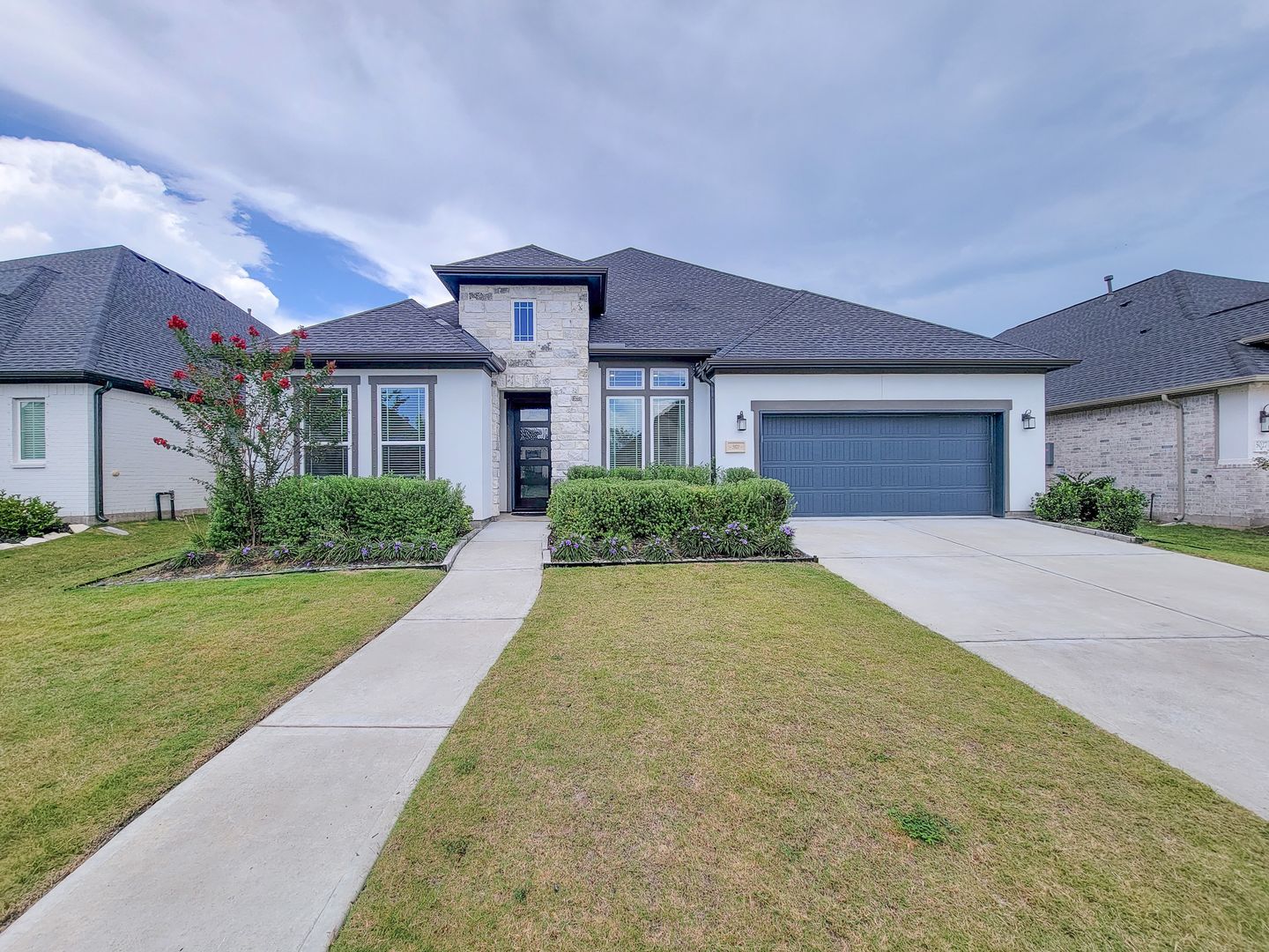 MANVEL House: 5023 GOLDEN PEACH ROAD