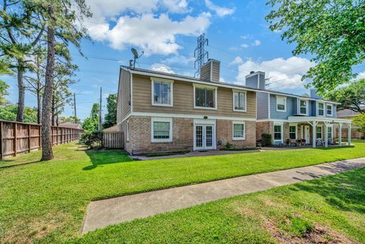 Welcome to this beautifully maintained 2-bedroom, 2-bathroom home ideally located next to the scenic Terry Hershey Park. Enjoy the perfect blend of nature and city living with miles of walking trails and lush green space right at your doorstep. Step insid – photo 1
