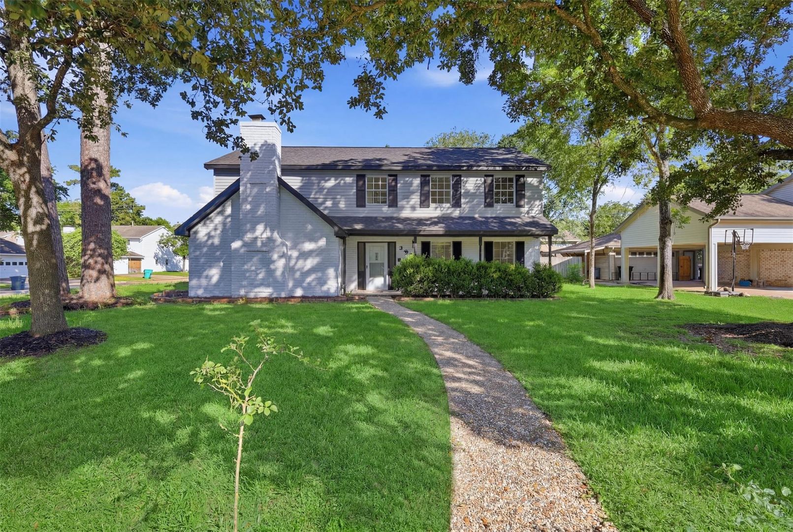 SPRING House: 3930 CYPRESS HILL DRIVE