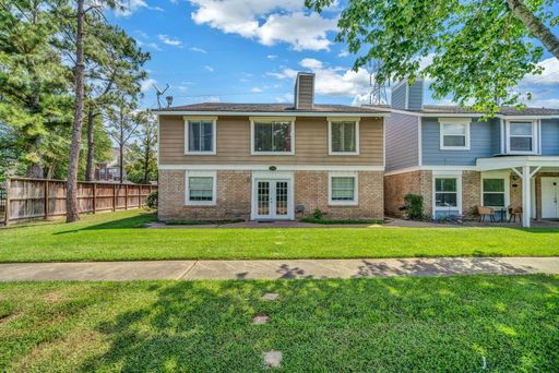 Welcome to this beautifully maintained 2-bedroom, 2-bathroom home ideally located next to the scenic Terry Hershey Park. Enjoy the perfect blend of nature and city living with miles of walking trails and lush green space right at your doorstep. Step insid – photo 1