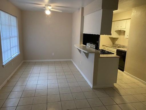 BEAUTIFUL 2 BEDROOM 2 BATH APARTMENT IN DICKINSON, TEXAS