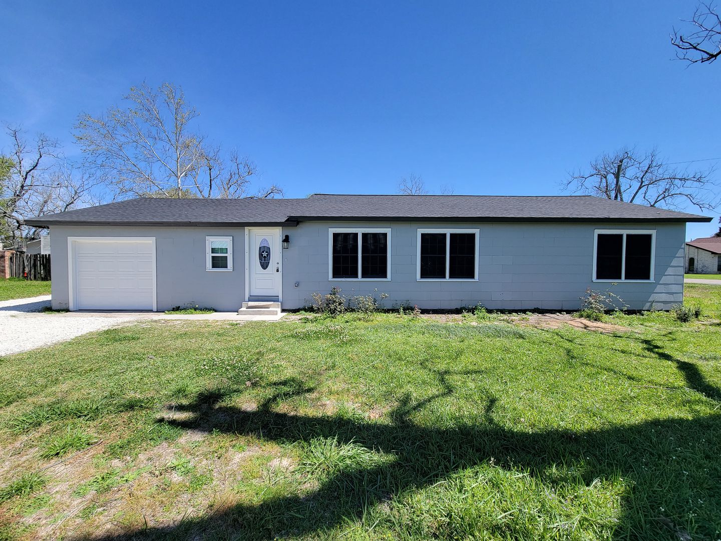 BRAZORIA House: 413 S MARKET STREET