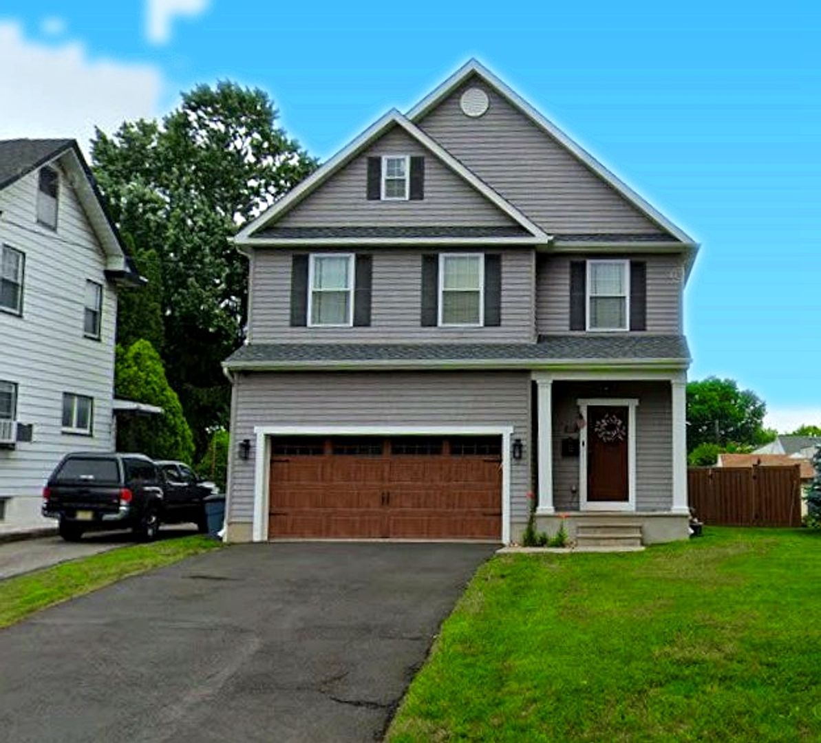 Rahway House: 407 W Inman
