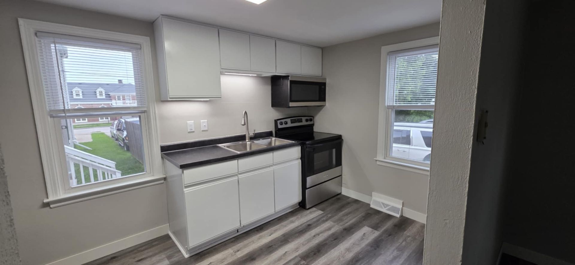 West Bend Apartment: 713 Cedar St