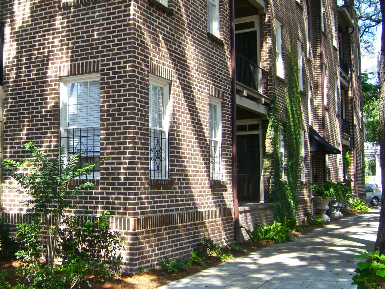 Savannah Apartment: 3 West 36th Street