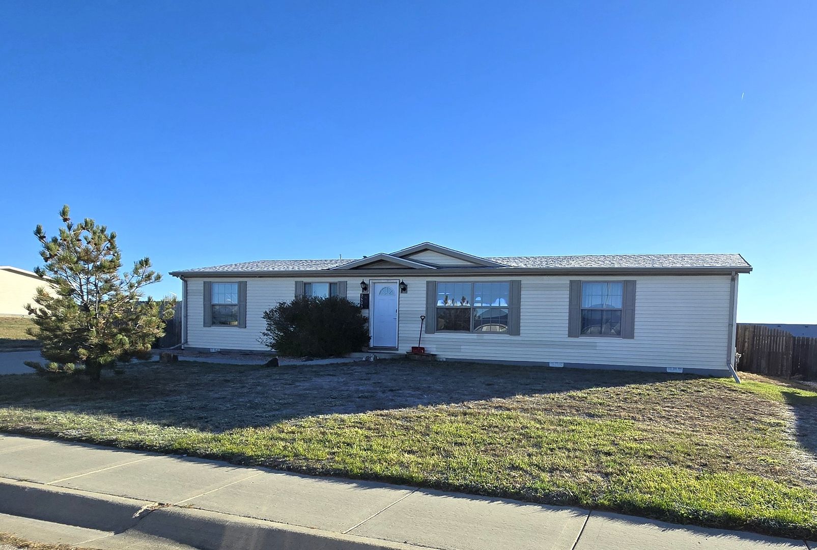 Gillette Apartment: 2503 Wrangler Rd