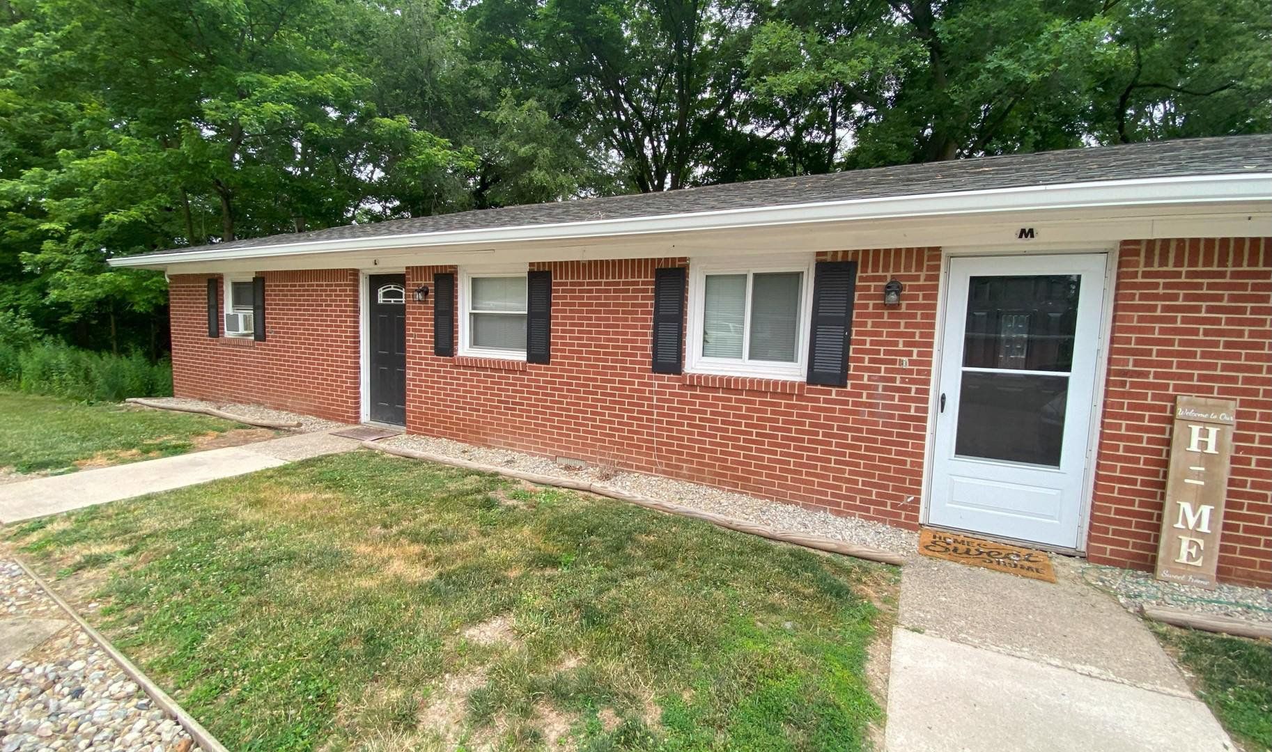 CRAWFORDSVILLE Apartment: 505 WAYNETOWN ROAD