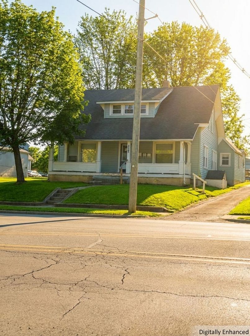 Crawfordsville Apartment: 205 W Market Street