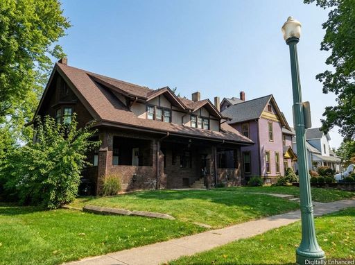 This 4 bedroom will be ready to tour 8/31! – photo 1