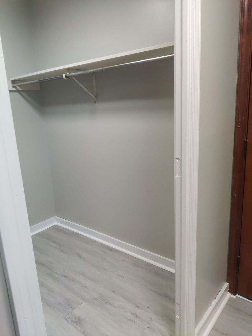 Crawfordsville Apartment: 613 S Grace Ave