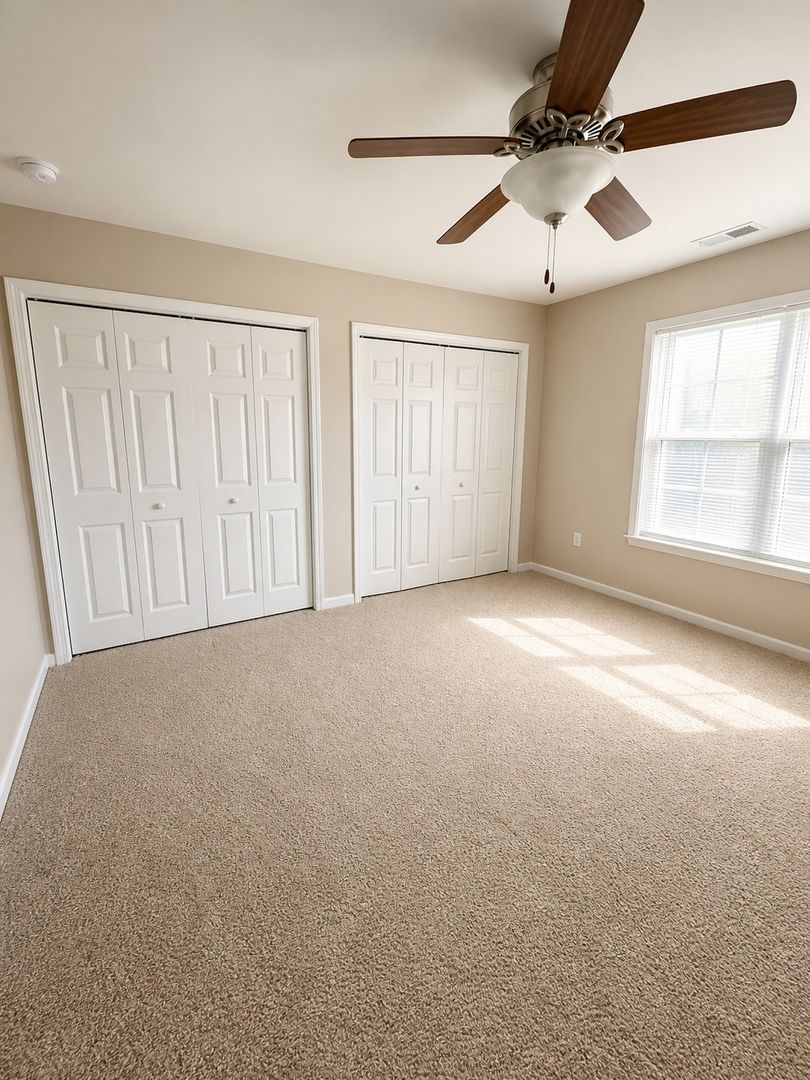 Brownstown Apartment: 821 W First St