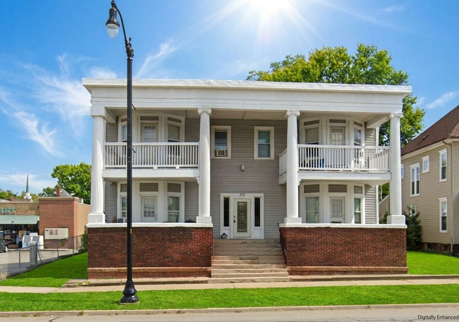 Crawfordsville Apartment: 312 S Washington Street