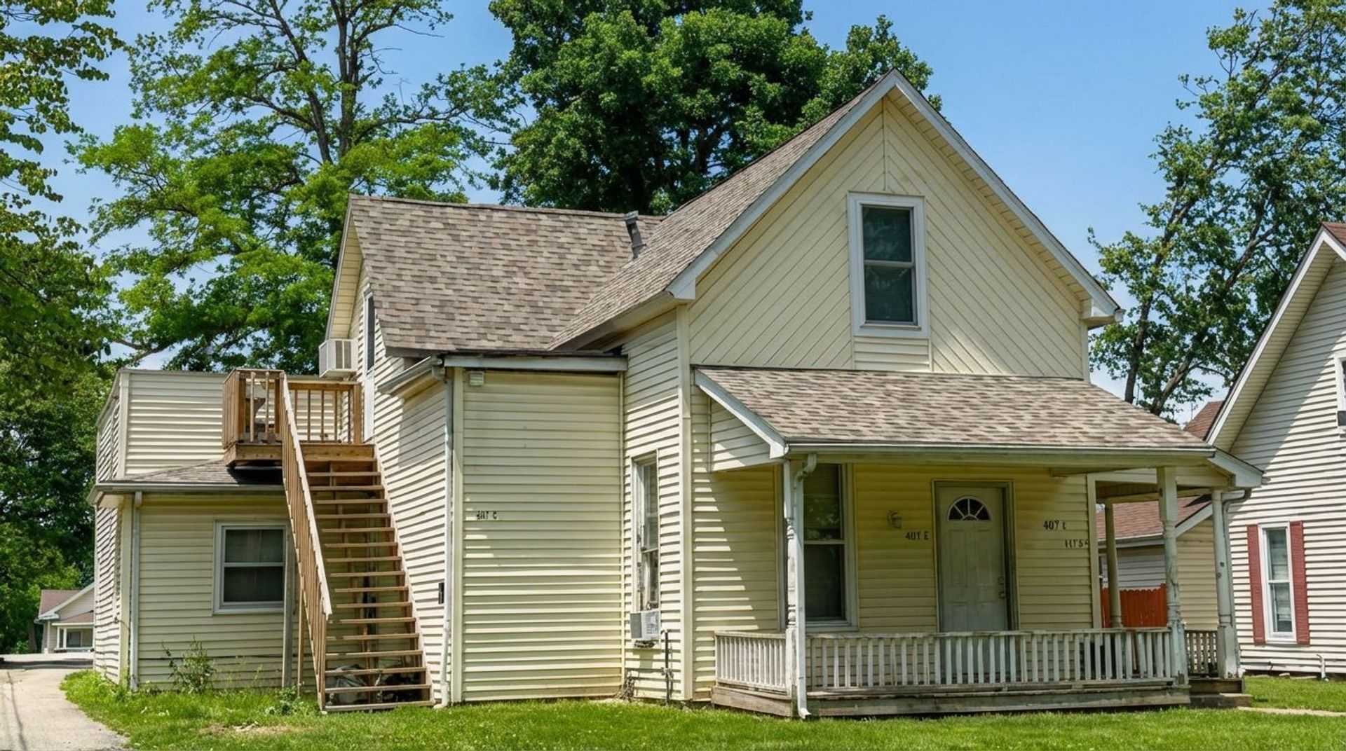 CRAWFORDSVILLE Apartment: 607 GREEN ST