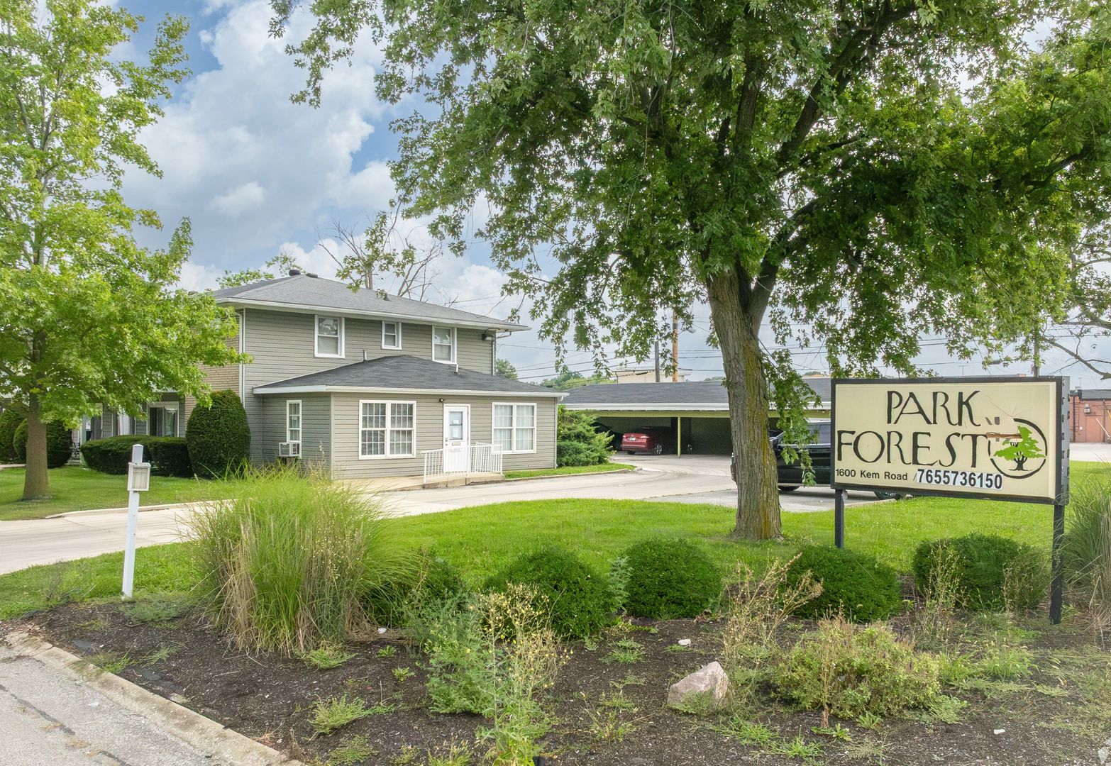 MARION Apartment: 1005 N. PARK FOREST DR.