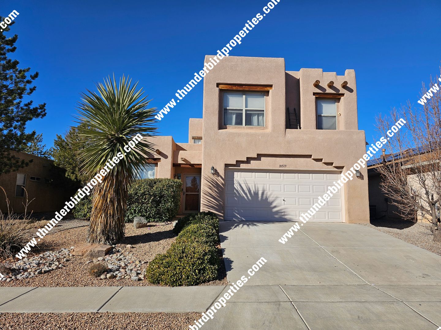 Albuquerque House: 10519 Rosefinch Dr. NW