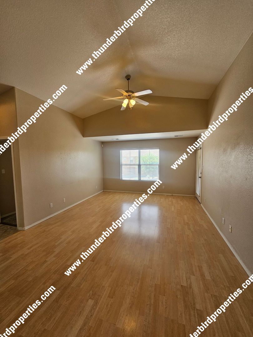 5743 Valle Alegre Rd. NW 5 of 12