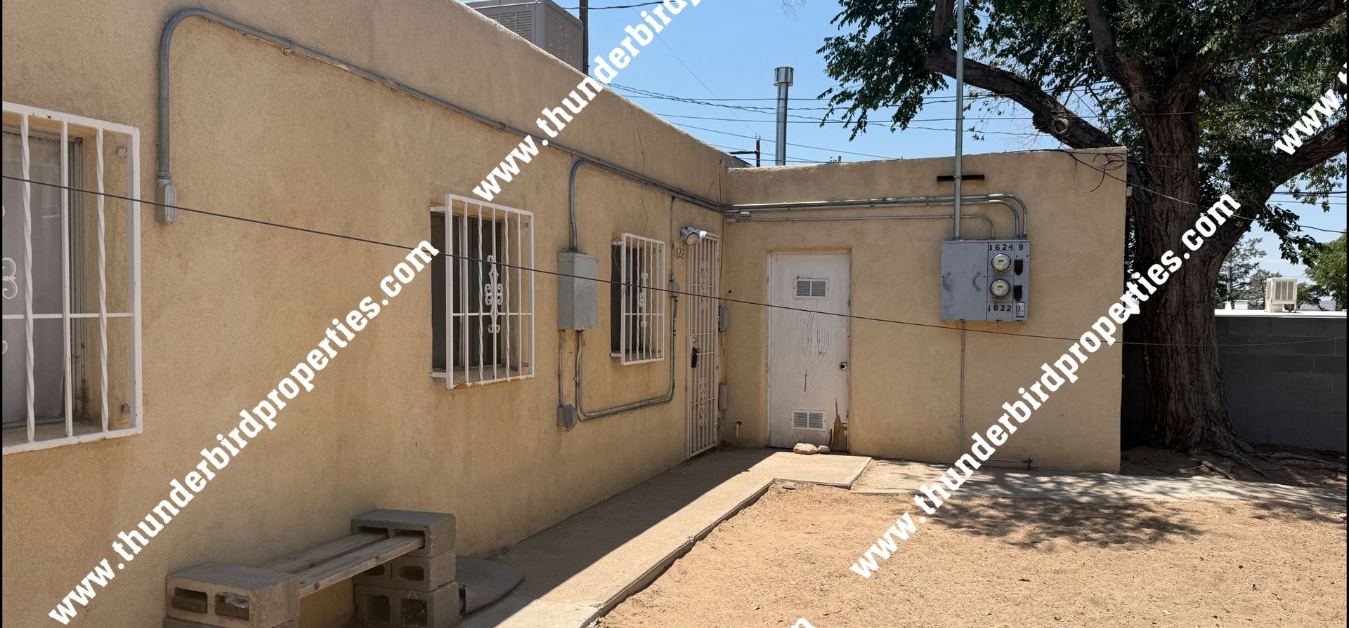 Albuquerque Apartment: 1622 Coal Ave SE