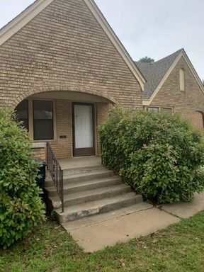 Quaint 1 bedroom with lots of character – photo 1