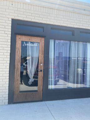 1800 NE 23rd St. - Commercial Lease Unit A – photo 1