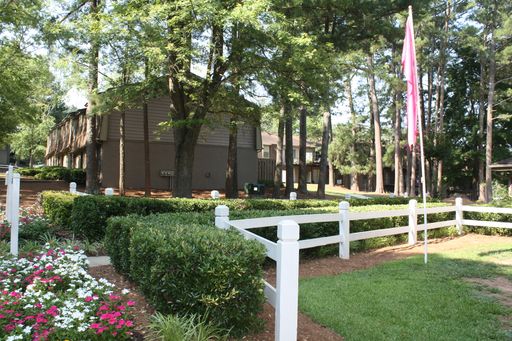 822 North Indian Creek Road, #H-25