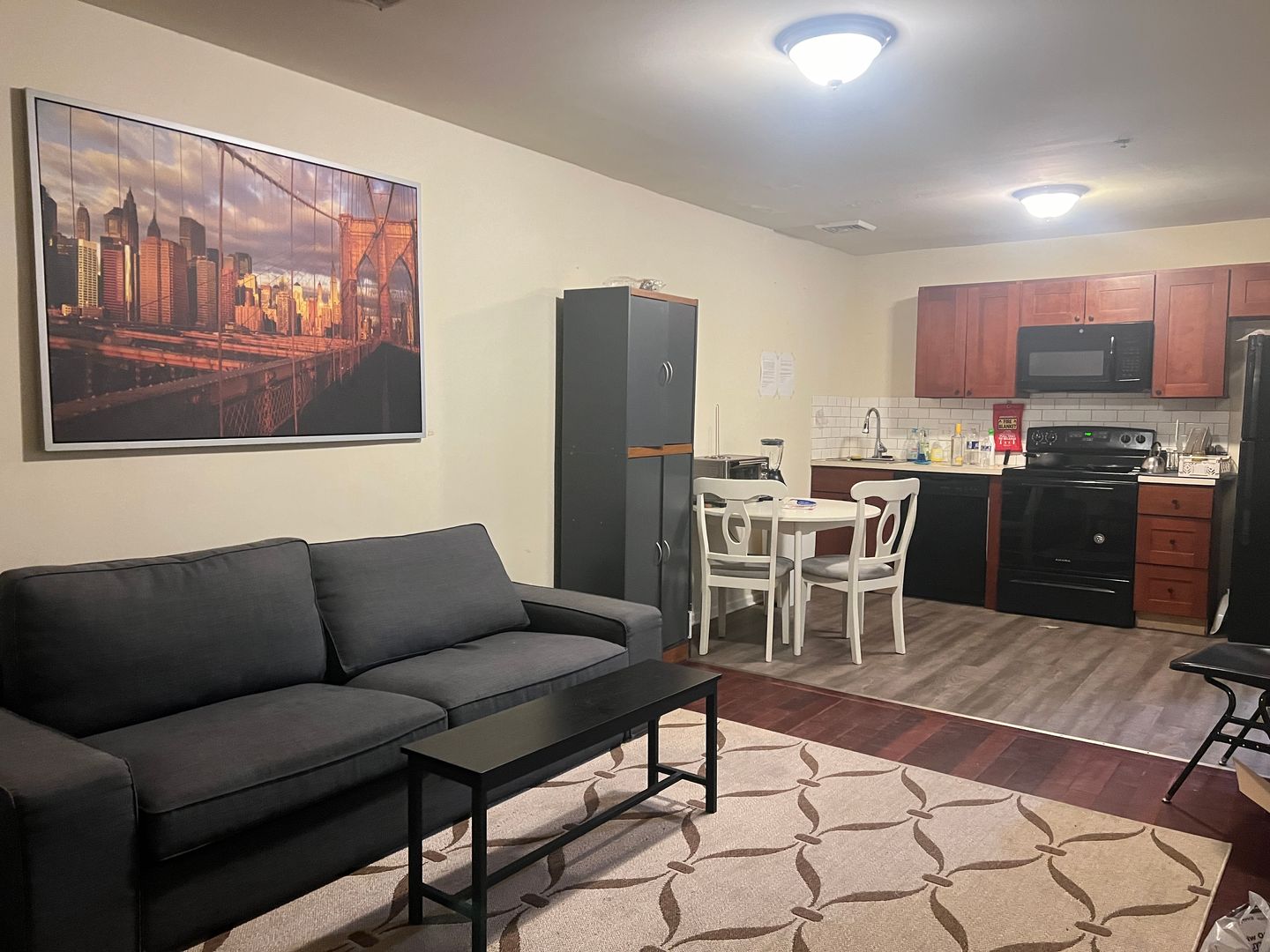 Philadelphia Apartment: 1923 N 18th st