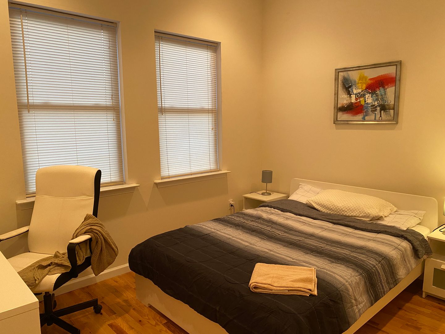 Philadelphia Apartment: 427 N Holly st