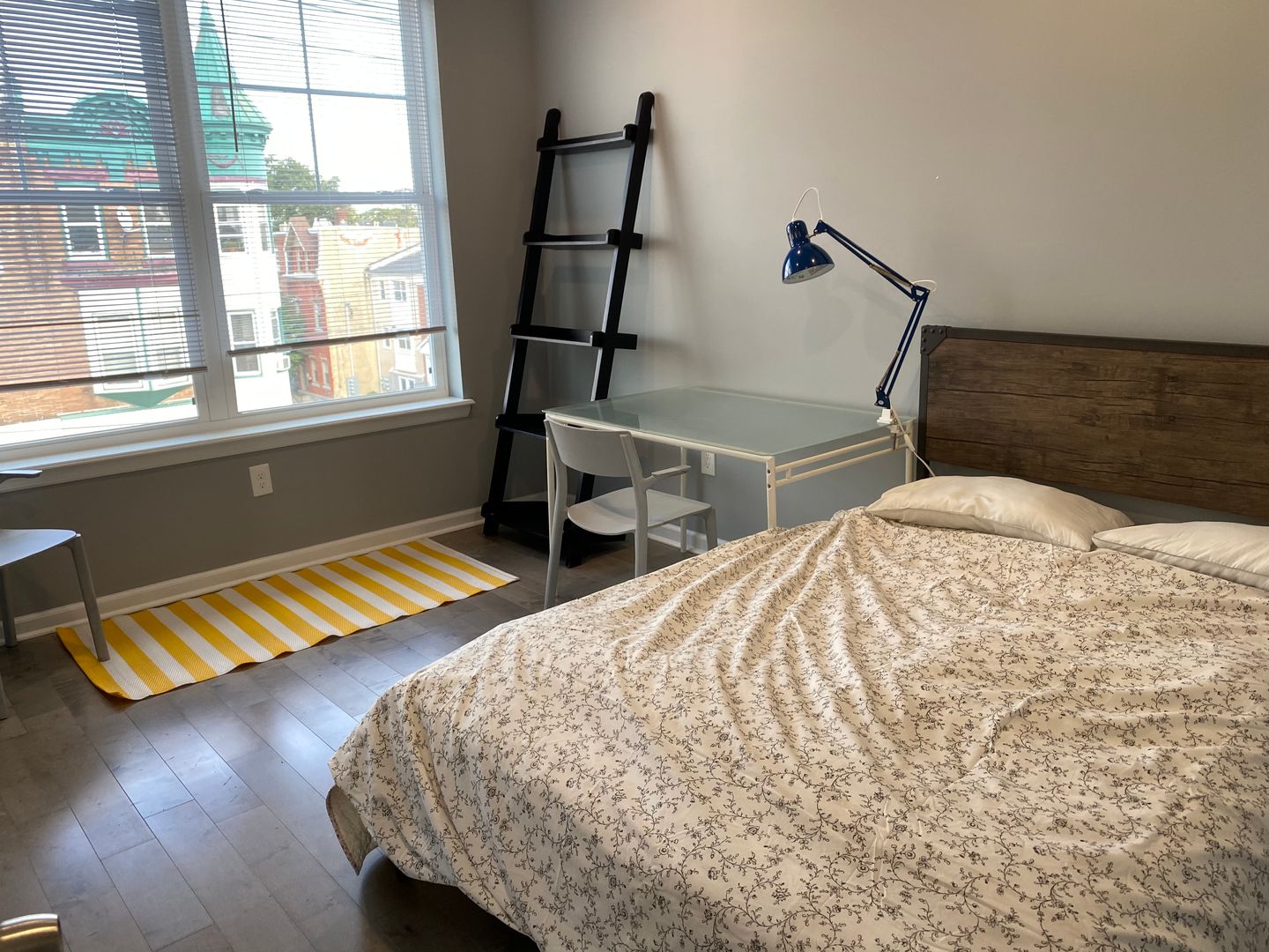 Philadelphia Apartment: 650 N 33rd st