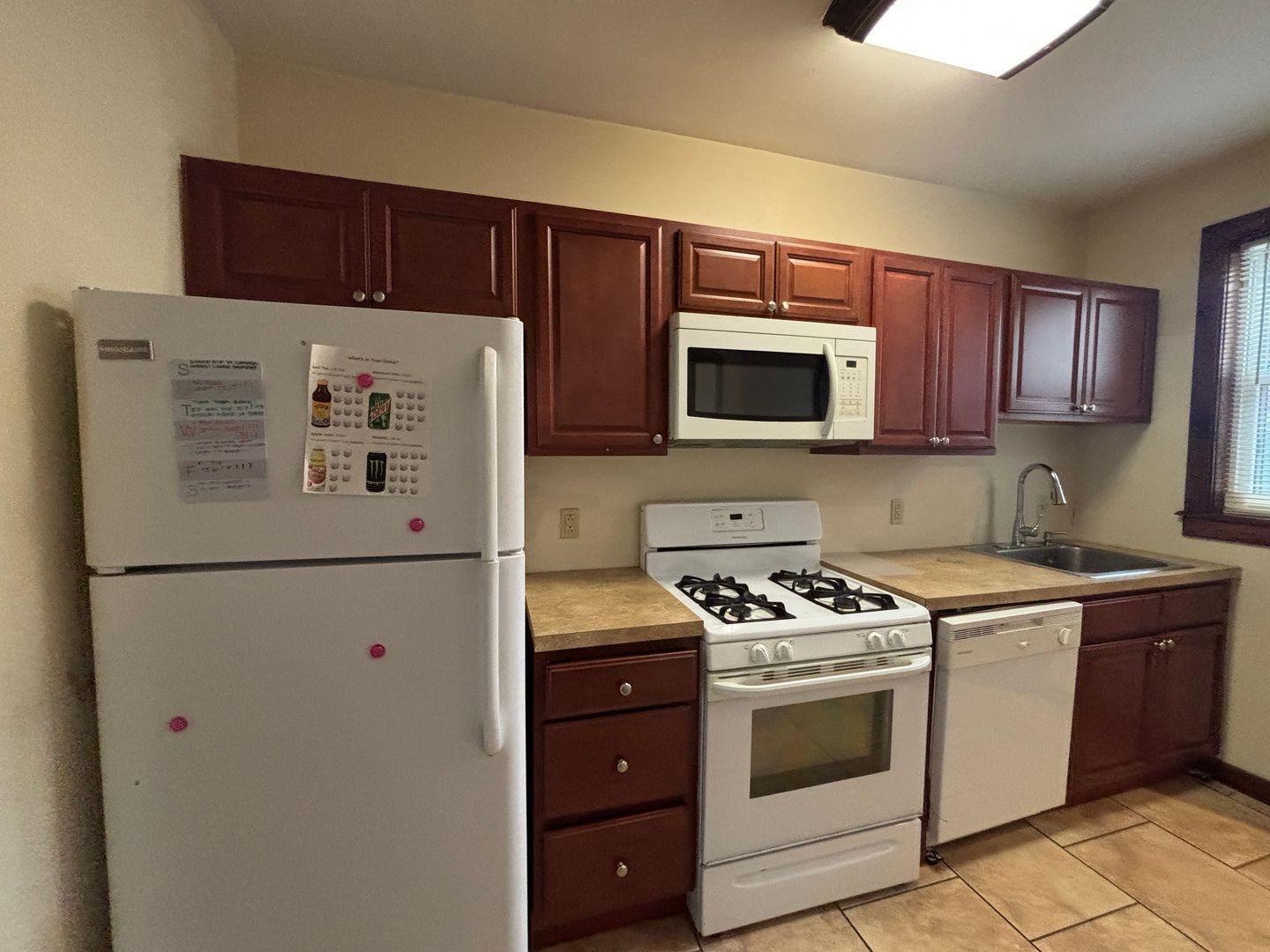Philadelphia Apartment: 1824 W Diamond St