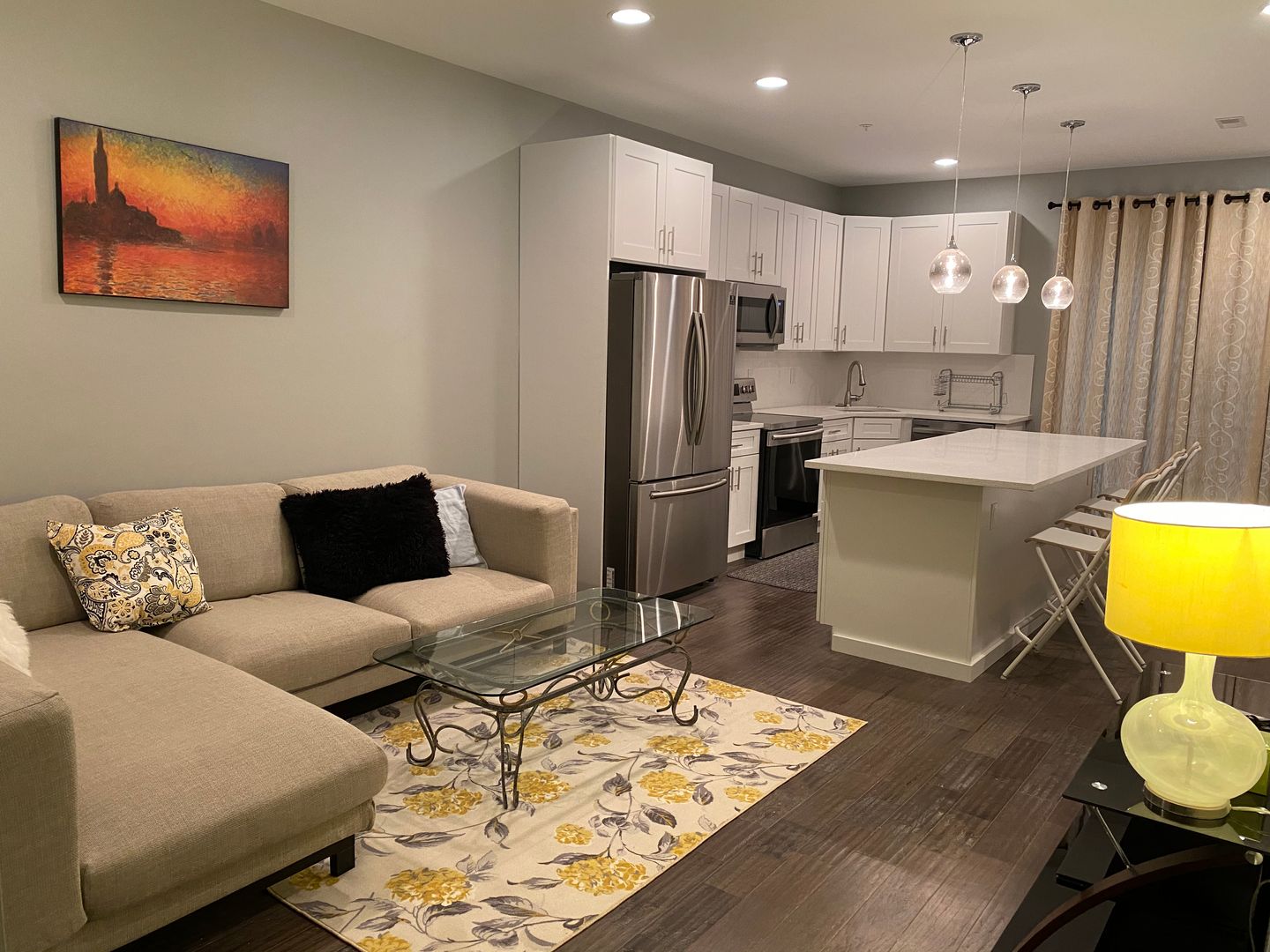 Philadelphia Apartment: 419 N Holly St