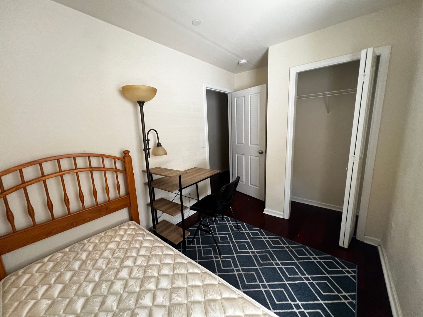 Philadelphia Apartment: 1923 N 18th st