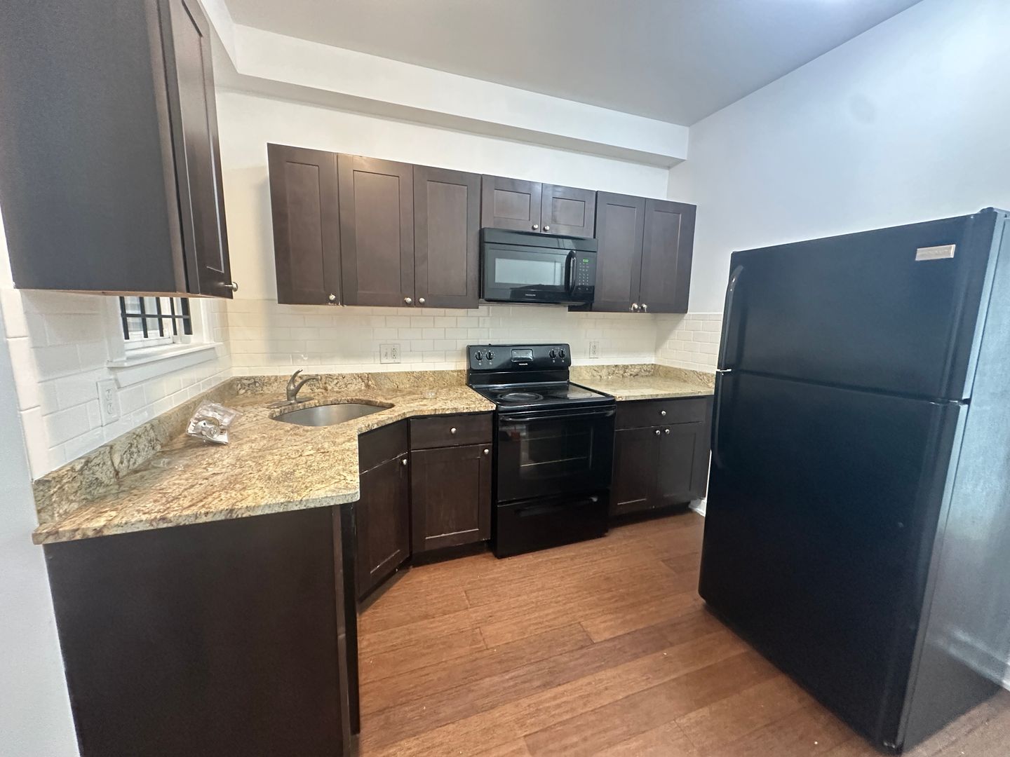 Philadelphia Apartment: 1515 W Seybert St