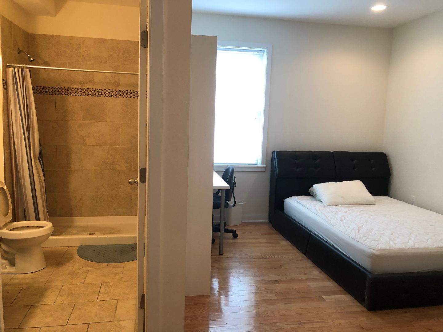 Philadelphia Apartment: 522 N 36th st