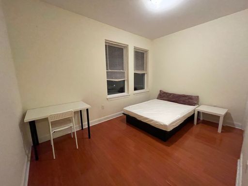 One furnished 3fl room 3R of Bi-level 2fl 3fl 4B2B unit | Walking distance to Drexel University and UPenn – photo 1