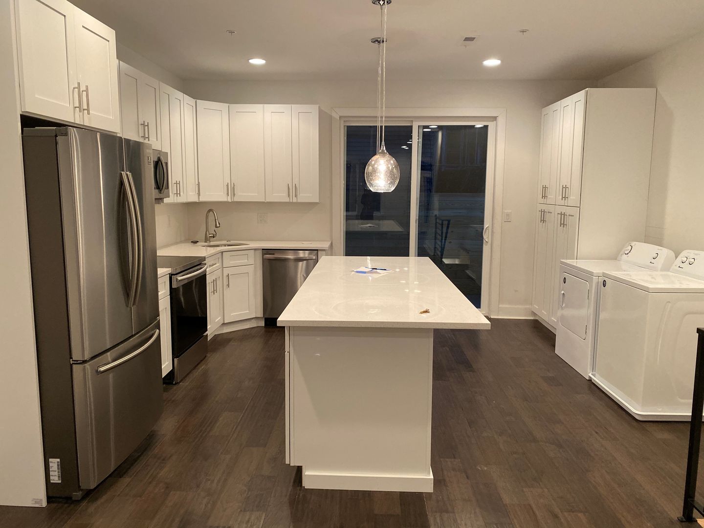 Philadelphia Apartment: 419 N Holly St