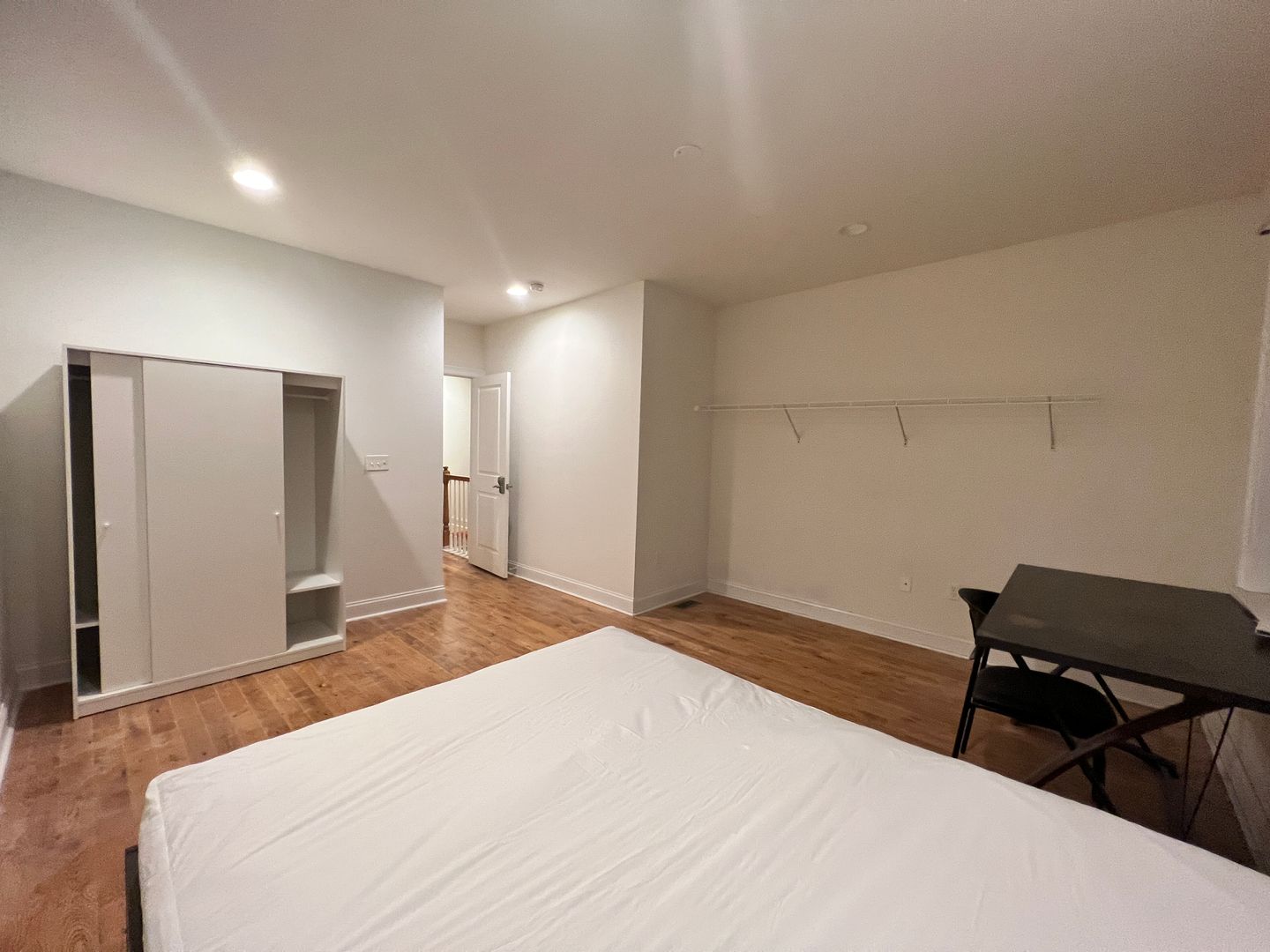 Philadelphia Apartment: 342 N 42nd St