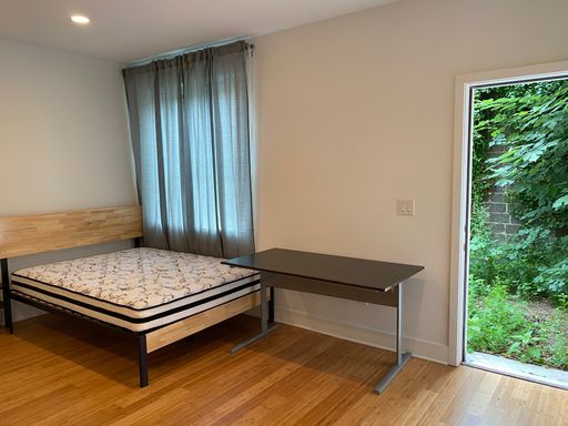 One furnished room with private bathroom on 1st floor | Walking distance to Drexel University and UPenn – photo 1