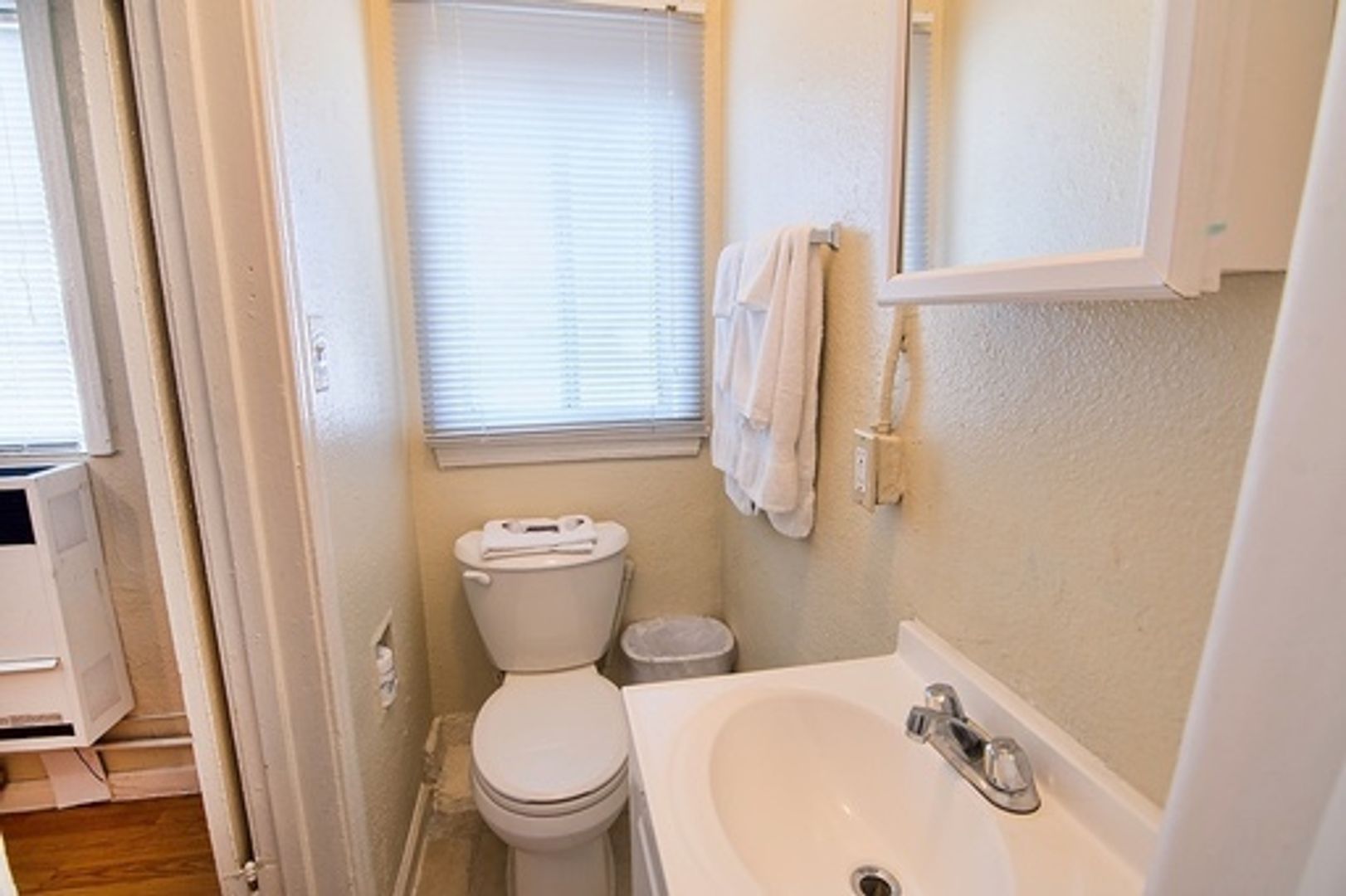 Listing photo