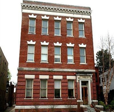 629 Constitution Ave NE #202 – photo 1