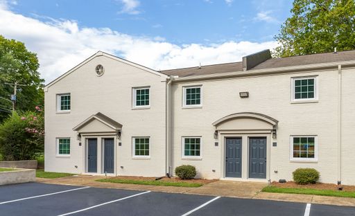 The Summit- 2 Bedroom, 1.5 Bath - Townhouse with backyard – photo 1
