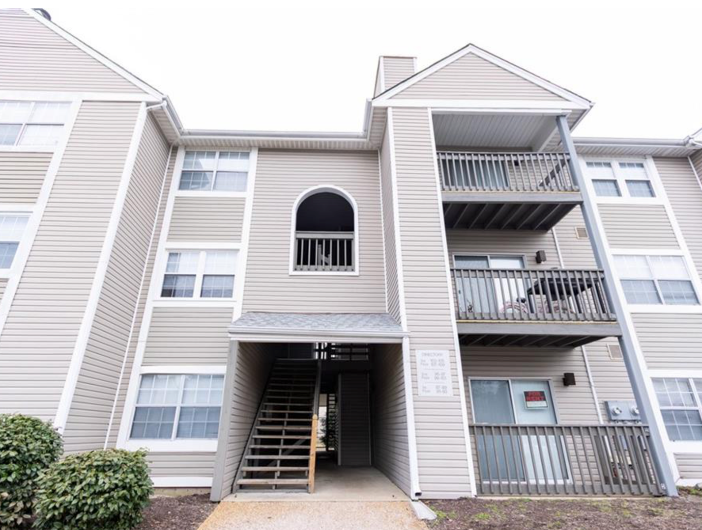 Hampton House: 109 Cape Dorey Drive