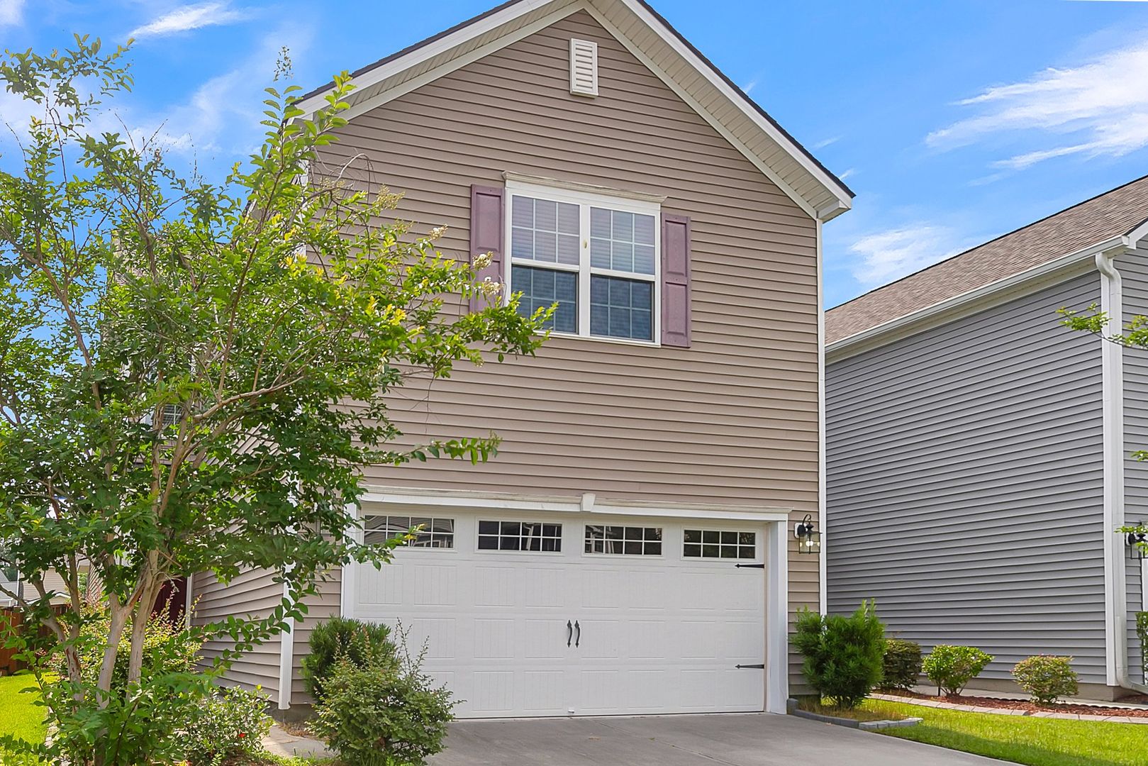 Summerville House: 8903 Skipping Rock Lane