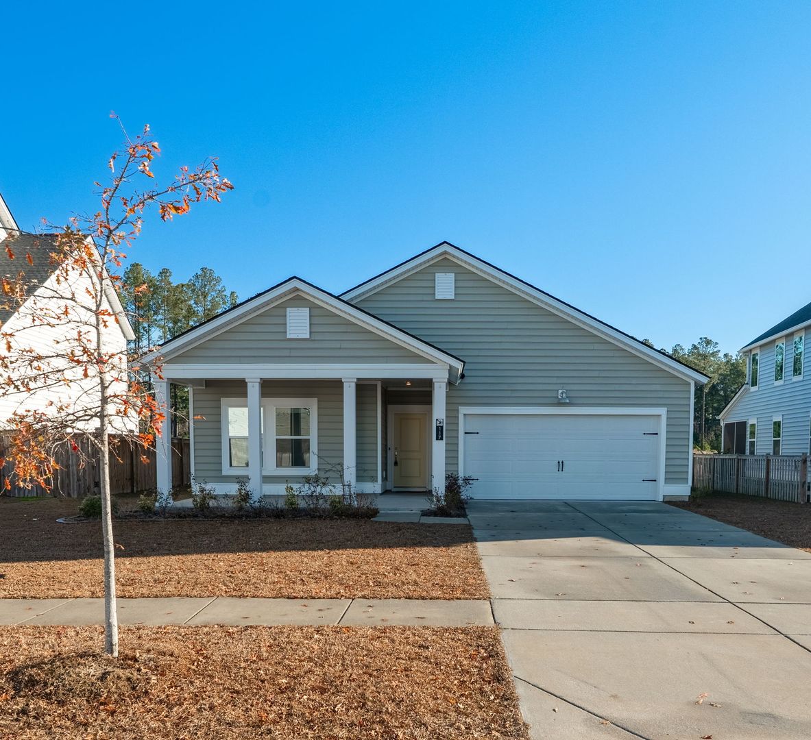 Summerville House: 117 Oyster Tide Avenue, Summerville, SC 29485